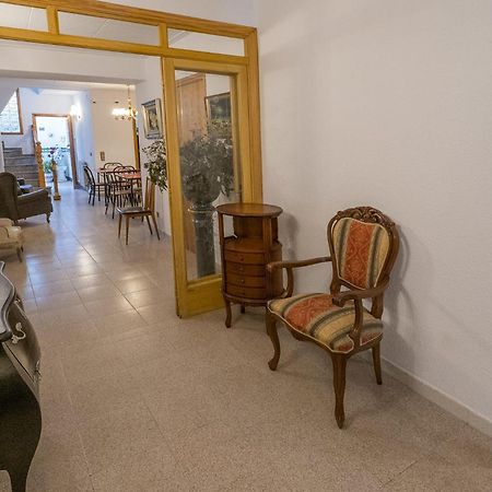 L'Hostalet Guesthouse Pineda de Mar Bagian luar foto